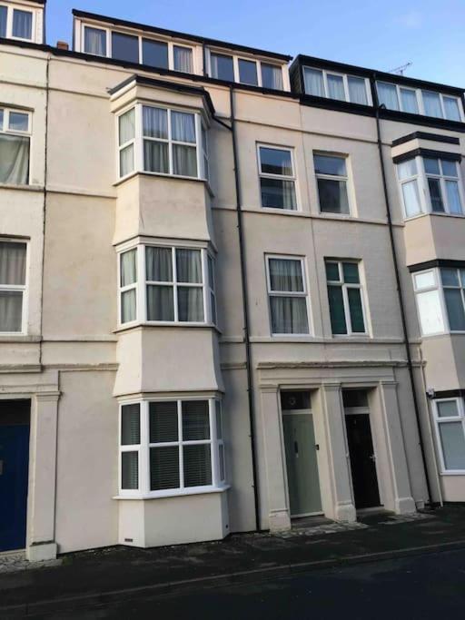 Tidesreach Filey, Sleeps 13, Close To Beach Zewnętrze zdjęcie
